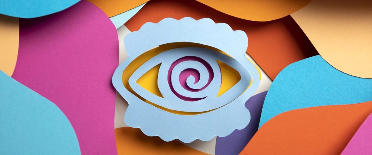 formas-de-papel-psicodelicas-con-ojo